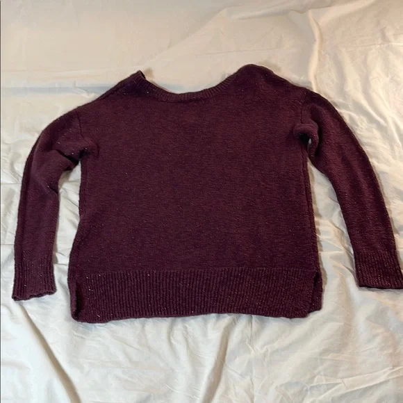 American Eagle Outfitters Rich Burgundy V-Neck Sweater - Picture 8 of 11